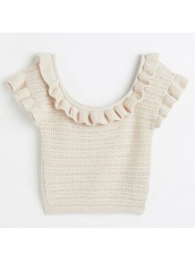 H&M Feminine Cream Ruffled Scoop Neck Knit Crop Sweater Top XS